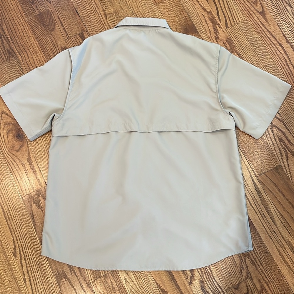 Men’s Field & Stream Short Sleeve Button Down/Button Up Shirt. Size Large. - Picture 10 of 11